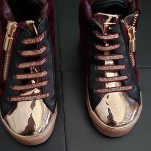 Micheal Kors Toddler shoe sz7